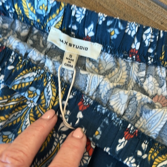 Beautiful Max Studio Skirt - Picture 8 of 8